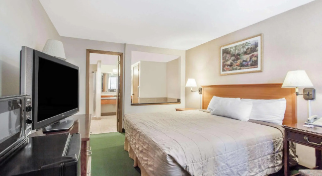 Номер Deluxe Econo Lodge Edmonds North Seattle