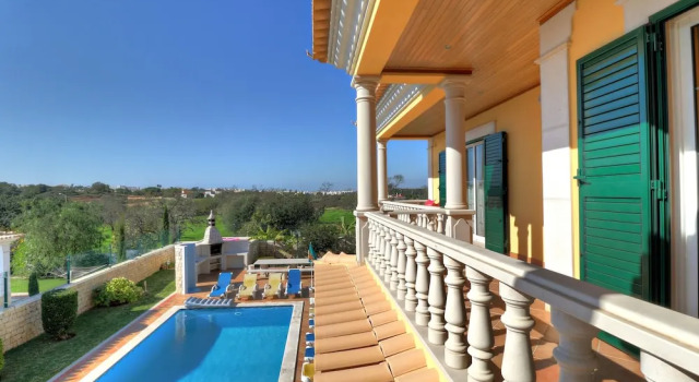 Вилла с 5 комнатами с балконом Villas2Go2 Viva Galé