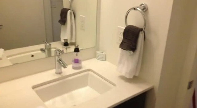 Апартаменты с 2 комнатами Square One Luxury Furnished Suite