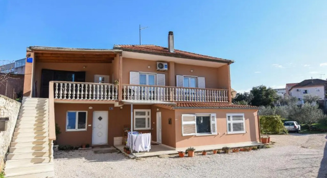 F-Holiday Apartment, Забронировать Апартаменты/квартира Отели Задар с парковкой, рядом с Old Port of Foša, Парковка