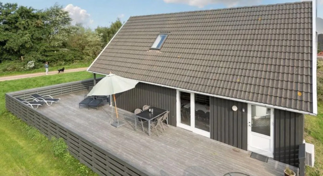 "Ayu" - 2.8km from the sea in Western Jutland, Rezerwuj Hotel Hotele w Sønderjylland z parkingiem, Parking