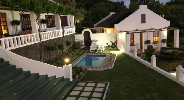 Апартаменты Somerset Grace Cottage