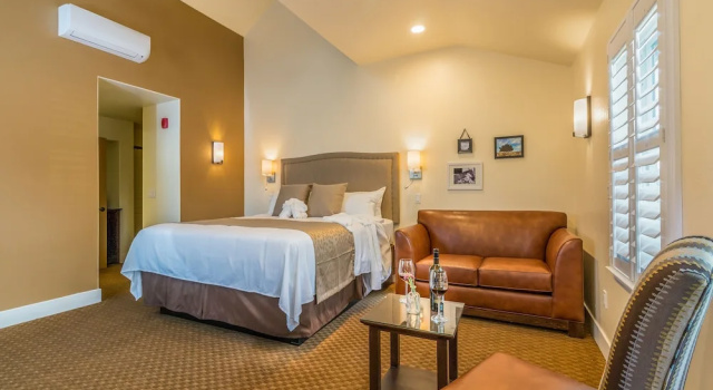 Двухместный номер Deluxe с балконом Rest, a boutique hotel