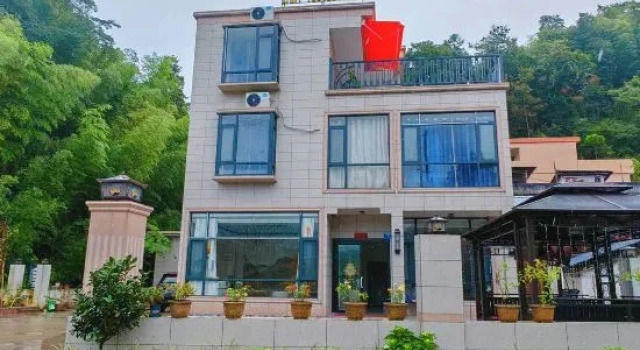 Qingmiao Mountain Residence