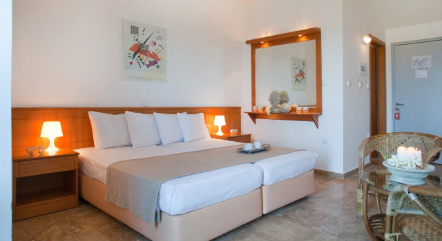 Arya Hotel, Book Hotel Hanioti 