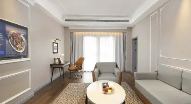 Люкс Executive Vienna International Hotel (Jingxi Changfeng International Branch )