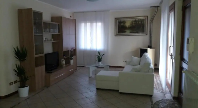 Silvy, Забронировать Отель Эндине-Гаяно Bergamo Province
