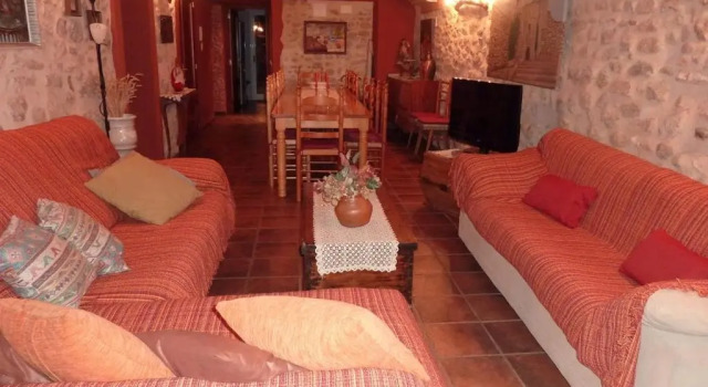 Casa Rural Calaceit, Забронировать Отель Сан-Матео Castellon Province, рядом с Les Presons - Музей средневековой тюрьмы