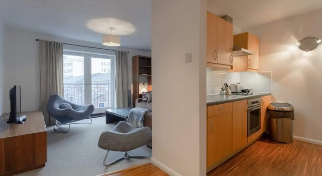 2 Bedroom Apartment In Aldgate East