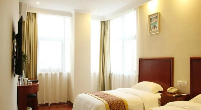 GreenTree Inn Lanzhou Yantan High-tech Zone Nanhe Road Business Hotel, Rezerwuj Hotel Hotele 3-gwiazdkowe w Chengguan, 3*