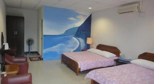 Четырёхместный номер Standard Golden flower Homestay