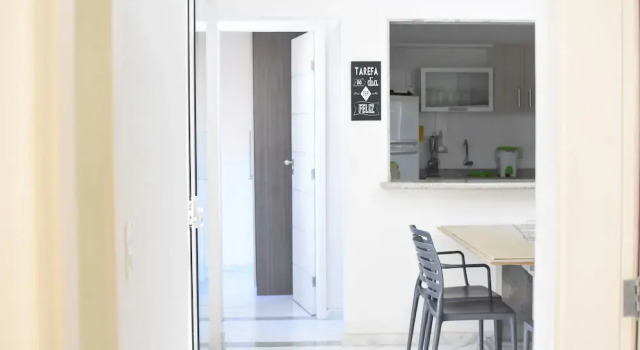 Lindo 3 quartos na Praia do Forte - CF36, Забронировать Отель Отели штата Рио-де-Жанейро 3 звезды, 3*