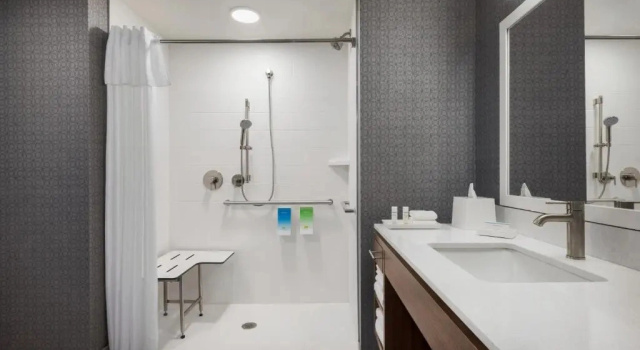 Шестиместный люкс Home2 Suites By Hilton Columbus