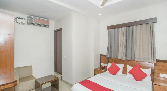 Oyo 13021 Park Palace, Rezervovat Hotel BTM Layout 