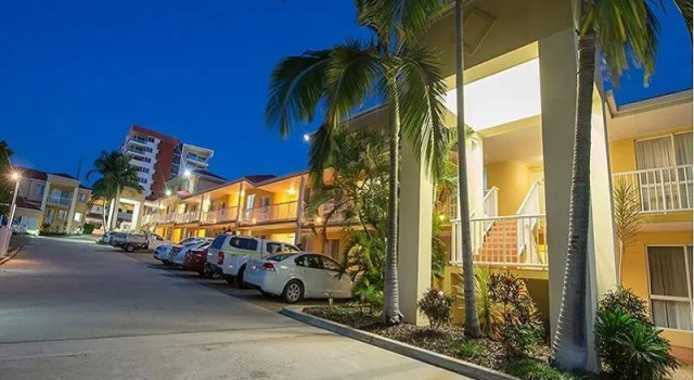 Harbour Sails Motor Inn, Boek Mini-hotel Hotels in Queensland met zwembad, Zwembad