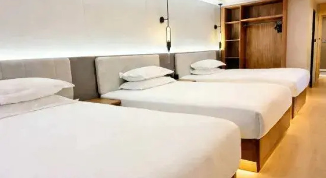 Люкс Deluxe Impression E-sports Business Hotel (Lushan Branch)