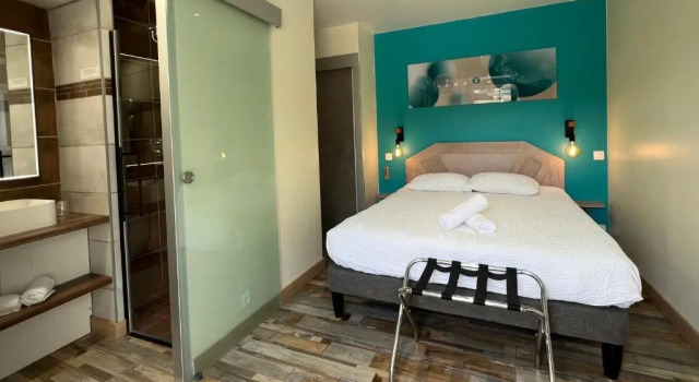 Номер Standard Logis Hôtel Restaurant Bellevue