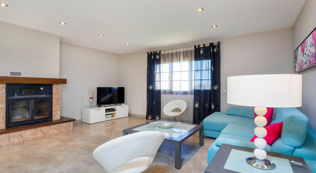 Villa in Ibiza Town Sleeps 14 16 - Villa Campo Sol, Book Villa Hotels in Ibiza with a Pool, Swimming Pool