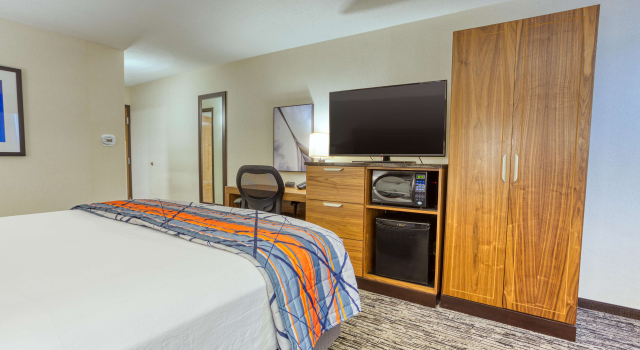Номер Deluxe Drury Inn and Suites St Louis Collinsville