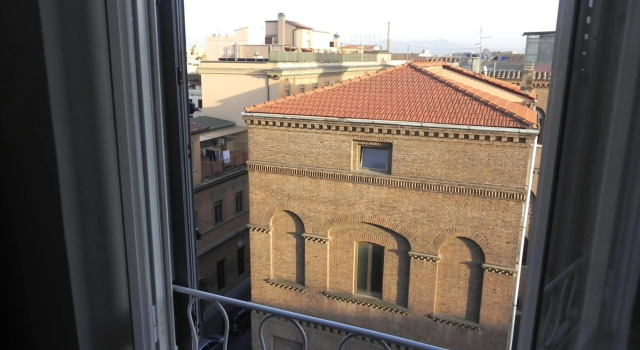 LINE-UP Apartment, Prenota Appartamento San Lorenzo Roma