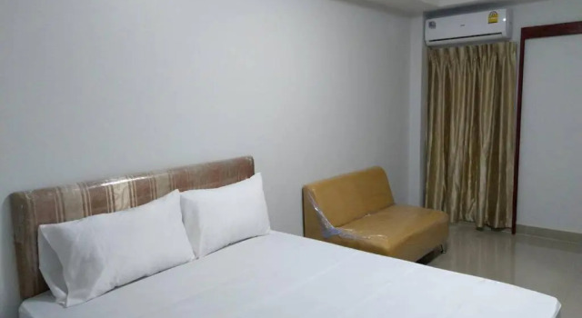 Двухместный номер Deluxe Roseate Bangkok Hotel