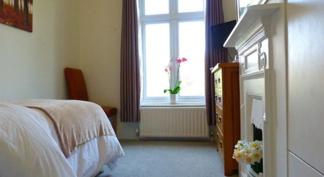 The Old Rectory B&B, Забронировать Отель «постель и завтрак» Отели Солсбери с парковкой, рядом с Музей Солсбери, Парковка
