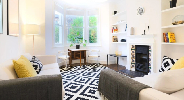 2 Bedroom Apartment With Garden