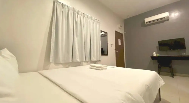 Семейный люкс OYO 89715 CK Hotel 2