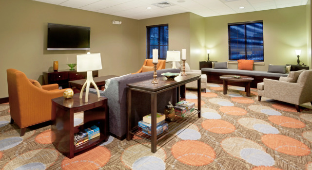 Staybridge Suites San Antonio Lackland AFB Area by IHG, Забронировать Отель Сан-Антонио Bexar County, рядом с Fresenius Medical Care at North Central Baptist Hospital
