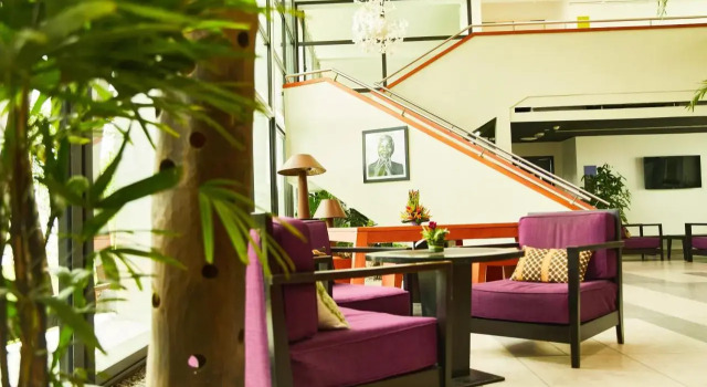 Hotel Onomo Abidjan Airport, Boek Hotel All-inclusive hotels in Abidjan, All Inclusive