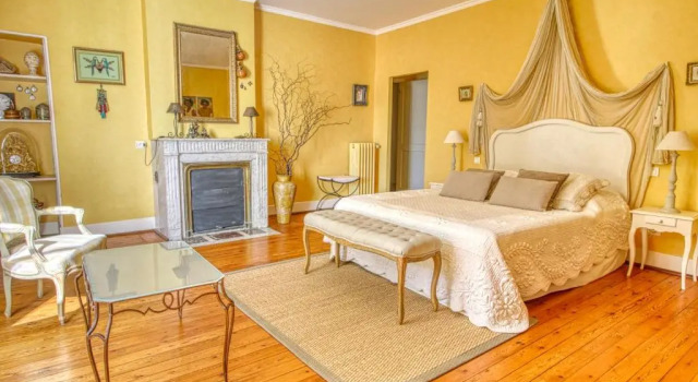 Mas DEscattes, Rezerwuj Hotel Nimes Gard
