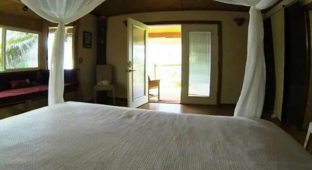 Bungalow med udsigt over vandet Mandala Resort