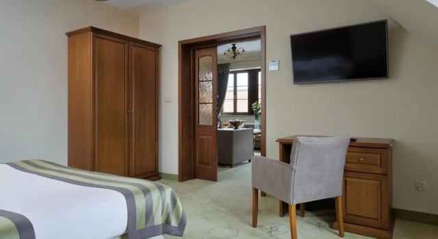 Апартаменты Hotel Pałac Poledno