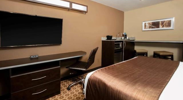 Двухместный номер Standard Microtel Inn & Suites by Wyndham Pecos