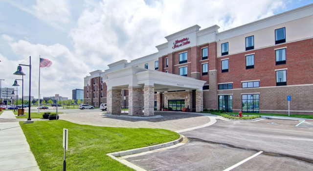 Hampton Inn & Suites Detroit/Troy