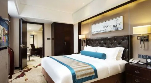 Люкс Deluxe Huang'e International Grand Hotel
