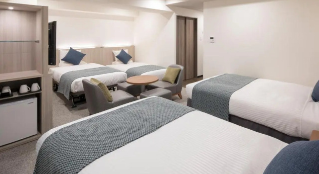 Четырёхместный номер Accessible HOTEL MYSTAYS Midosuji Honmachi