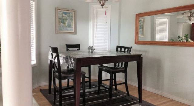 Номер Deluxe Central Edmonton Private Rooms