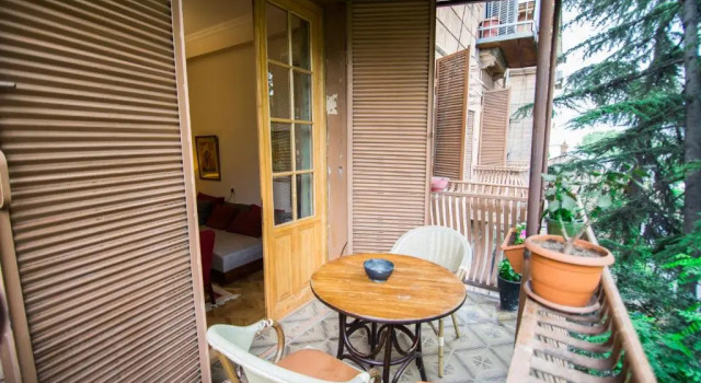 apartment near the;Fabrika;