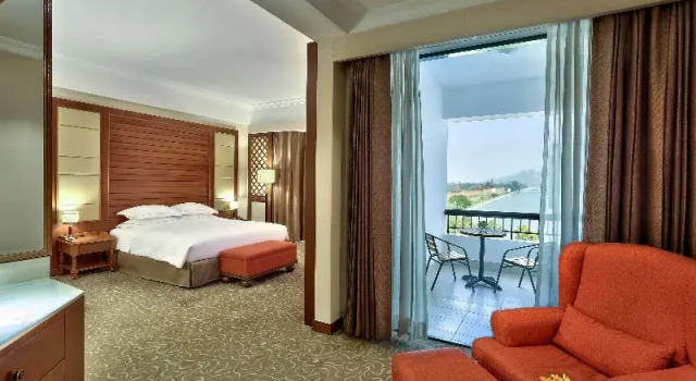 Habitación doble Estándar con balcón Hilton Mandalay