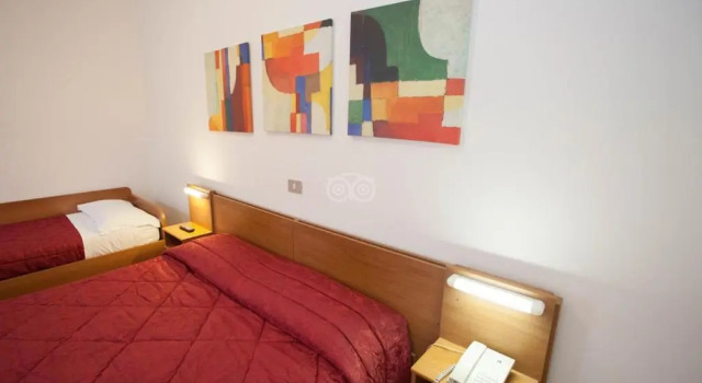 Трёхместный номер Standard Hotel Caprera