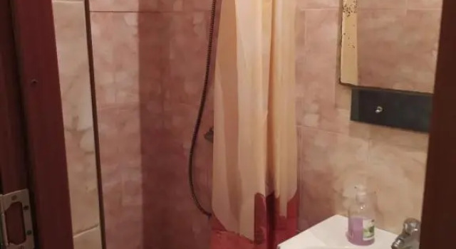 HOME, Prenota Appartamento Hotel a Chişinău con parcheggio, Parcheggio