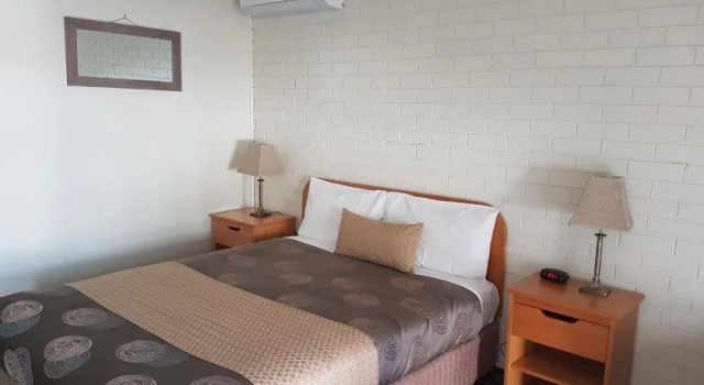 Hacienda Motel Geelong, Забронировать Мотель Отели Джелонг с парковкой, Парковка