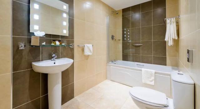 Двухместный номер Standard Scotts Hotel