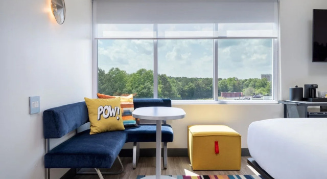 Двухместный номер Standard Aloft by Marriott Florence