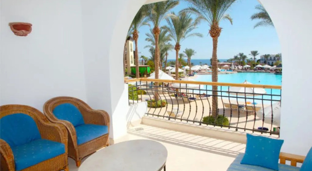 Двухместный номер с видом на бассейн Savoy Sharm El Sheikh