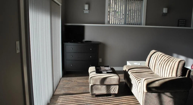 Sunnybrae B&B, Book Bed and Breakfast Tappen Britisk Columbia