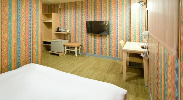 Skoal Hotel, Забронировать Отель Отели Гаосюн с завтраком, рядом с Торговая улица Шинкучань, Завтраки
