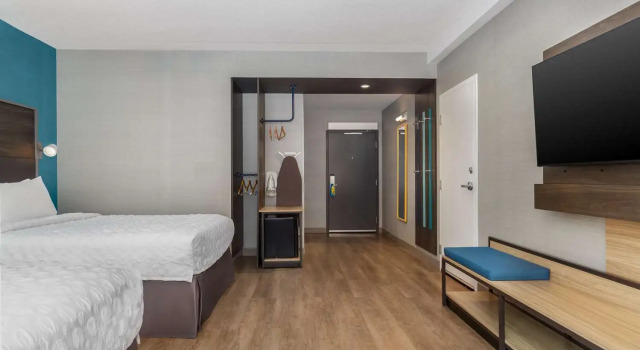 Четырёхместный номер Standard Tru By Hilton Bracebridge, On