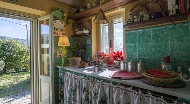 Вилла Romantic Retreat With Pool